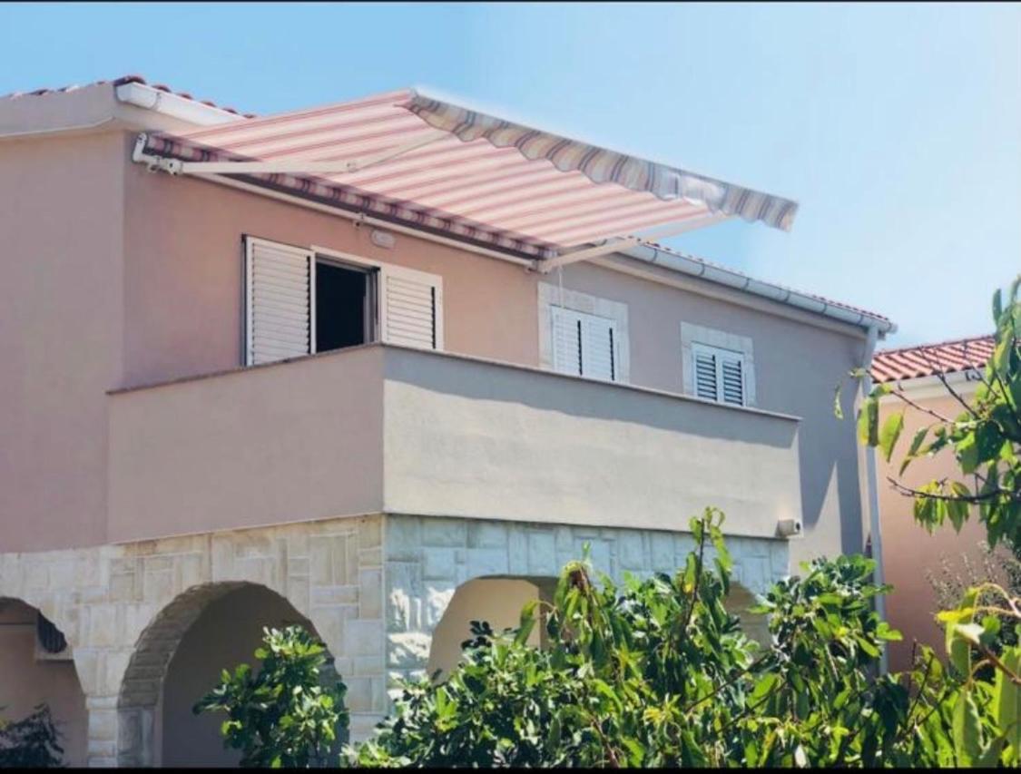 Danijel Appartement Vir Buitenkant foto