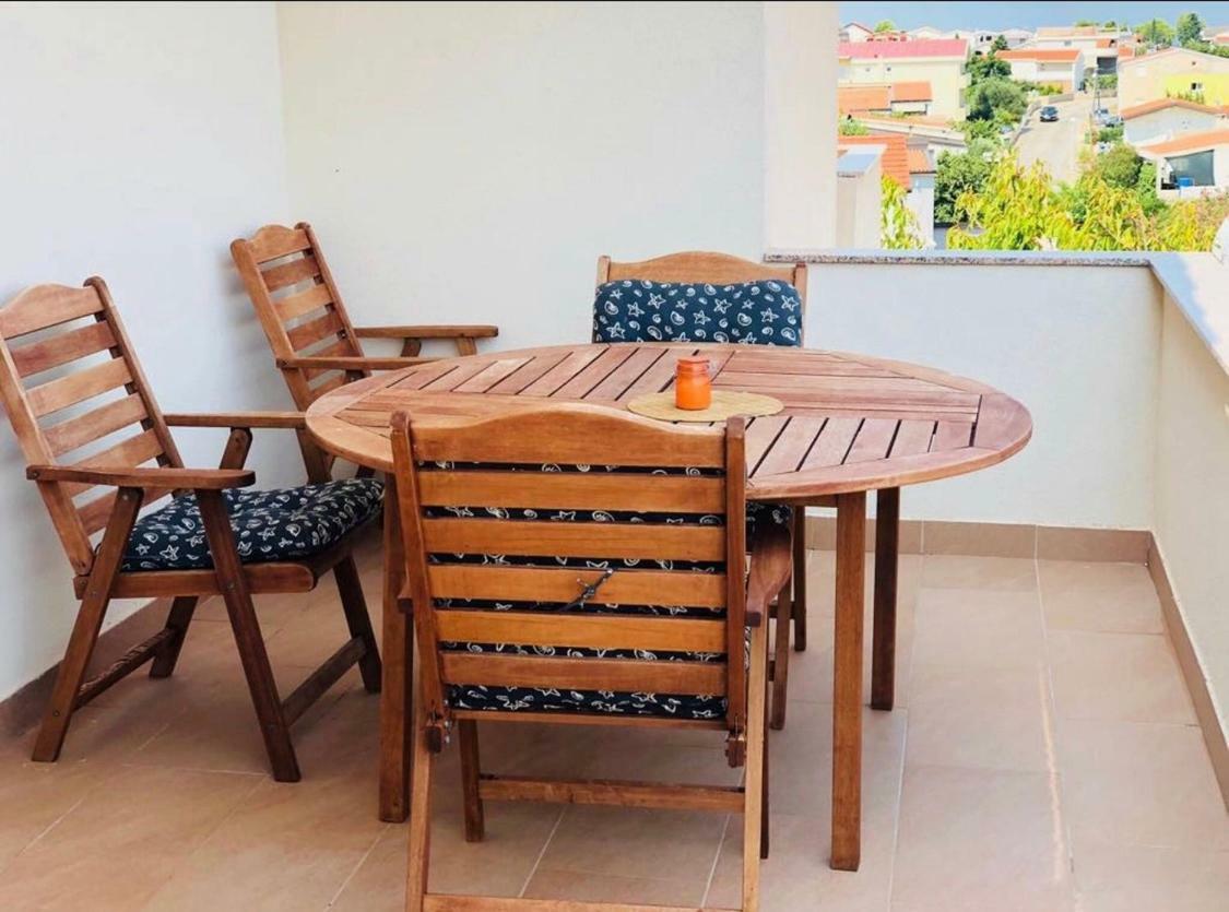 Danijel Appartement Vir Buitenkant foto